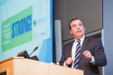 LVEDC President and CEO Don Cunningham speaking before a crowd of nearly 400 at the Annual Investors Meeting and Awards ceremony.